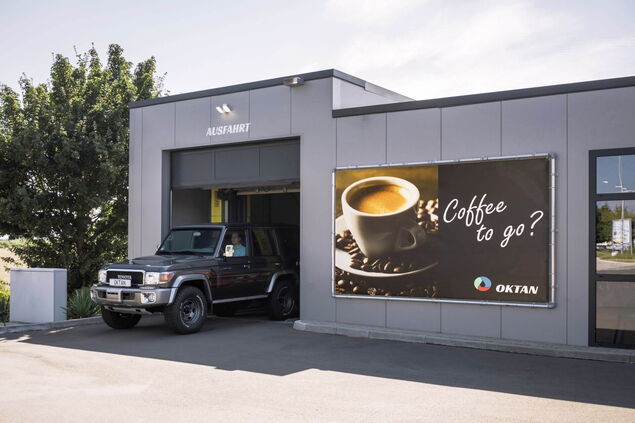 Ein Platz für die Pflege ihres Fahrzeugs.